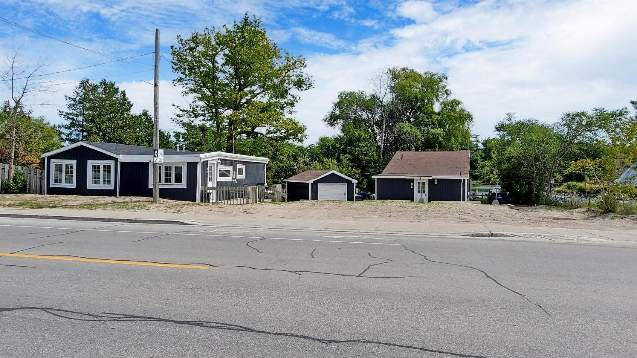 Main Beach River Retreat - Wasaga Beach 1 - Main Strip - 93 Mosley St Exterior foto